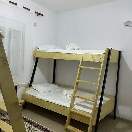 Hostel Ani